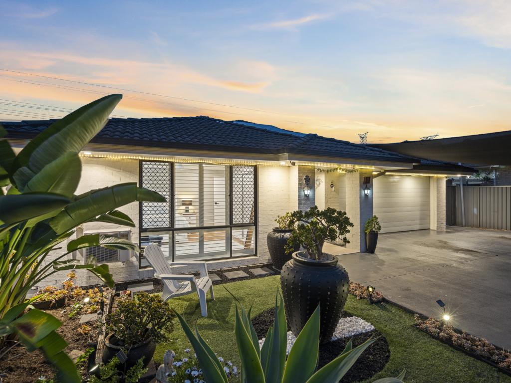 2 Copmanhurst Pl, Sumner, QLD 4074