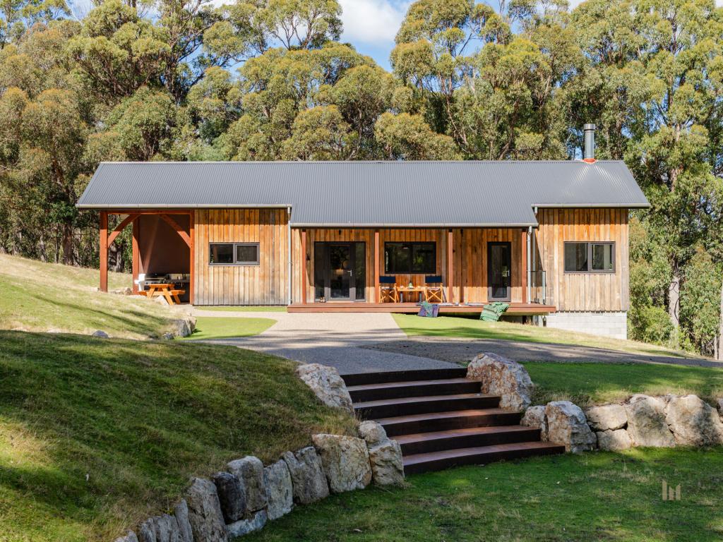 Contact agent for address, NICHOLLS RIVULET, TAS 7112