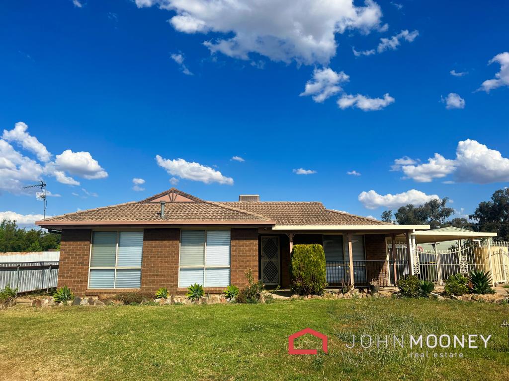 1 Bowen Pl, Tolland, NSW 2650