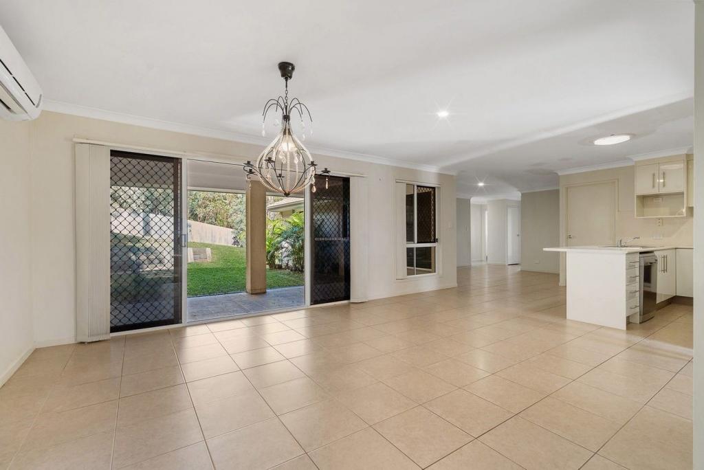 86 Woodlands Bvd, Waterford, QLD 4133