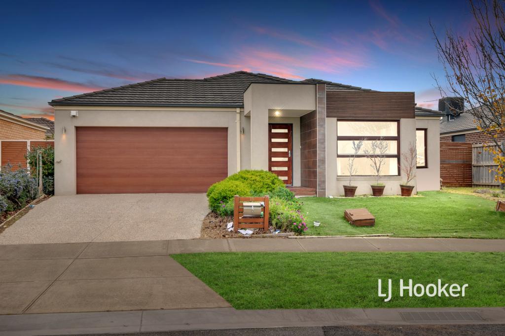 94 Palmers Rd, Williams Landing, VIC 3027