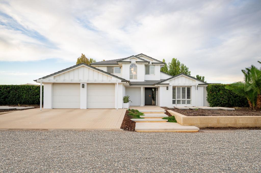 21137 Sturt Hwy, Paringa, SA 5340