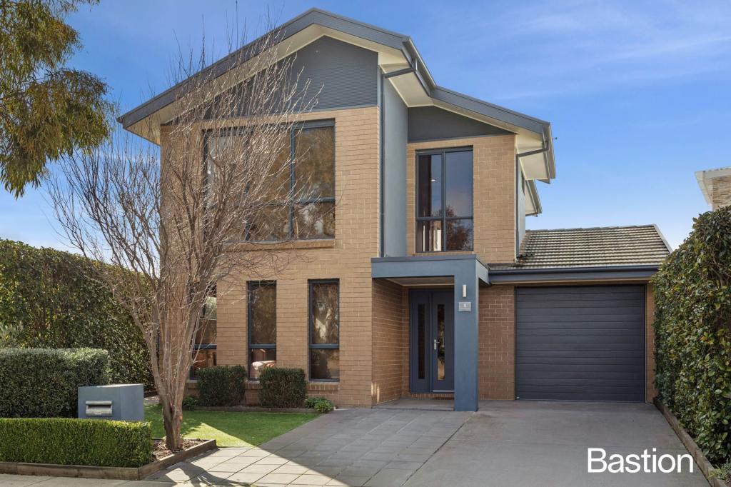 8 Max Purnell St, Forde, ACT 2914