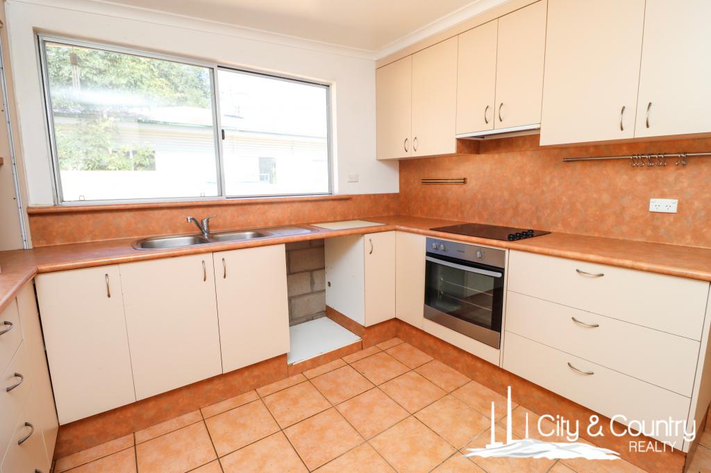 60 Fourth Ave, Mount Isa, QLD 4825