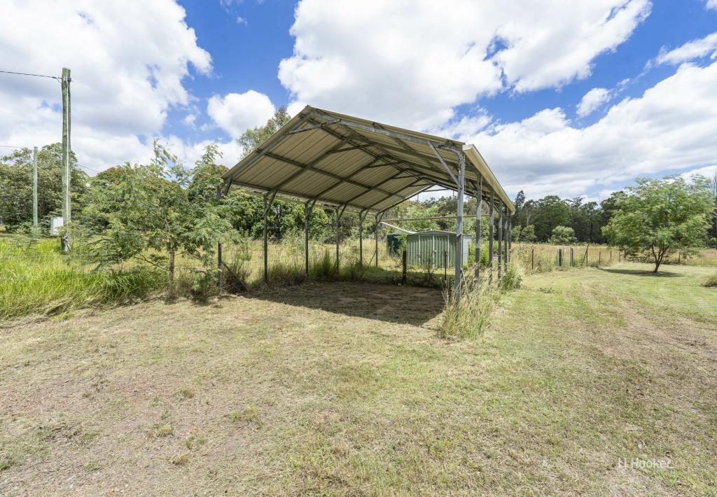 33 Packer Rd, Blackbutt North, QLD 4314