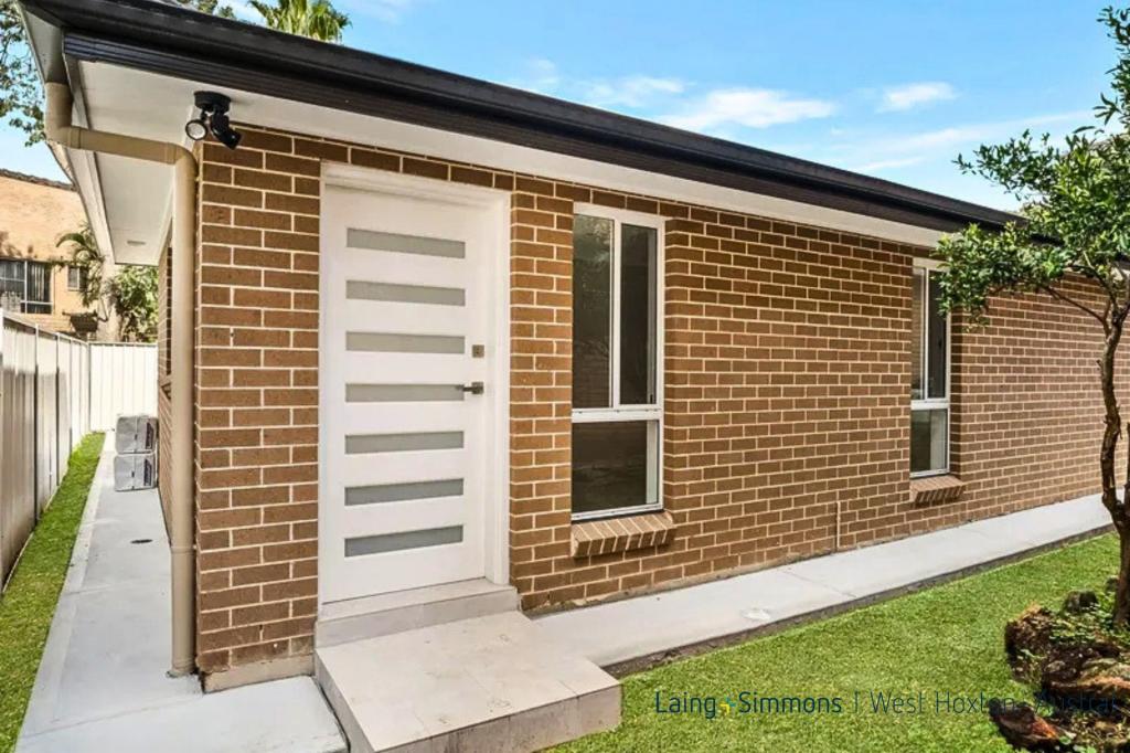 24a Power St, Prairiewood, NSW 2176