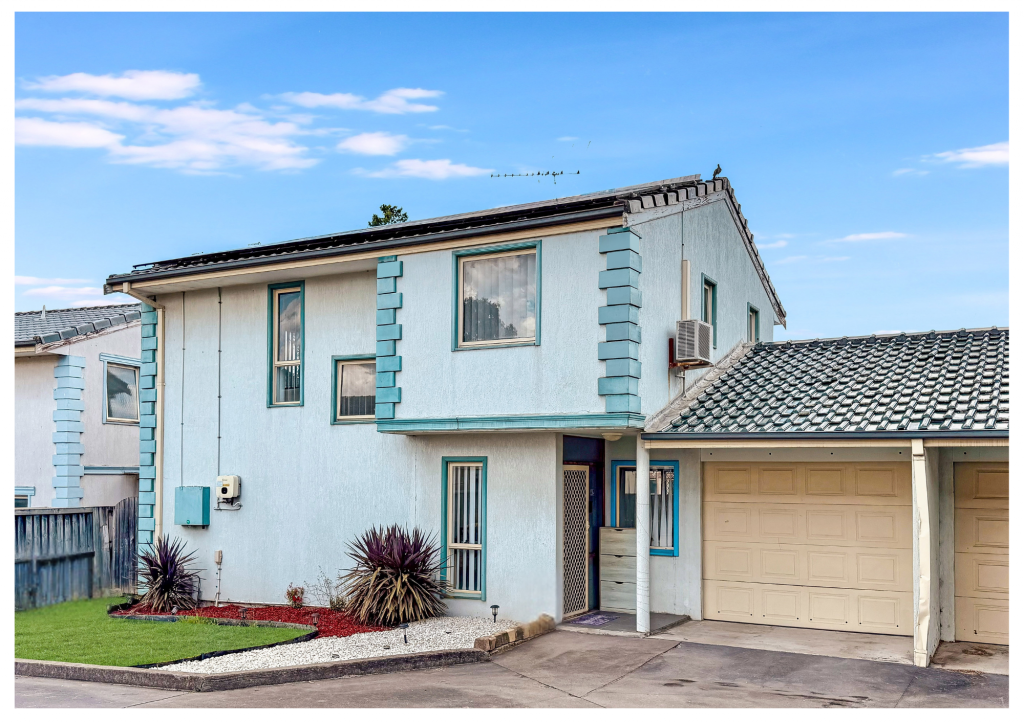 42 WHITEHAVEN AVE, QUAKERS HILL, NSW 2763