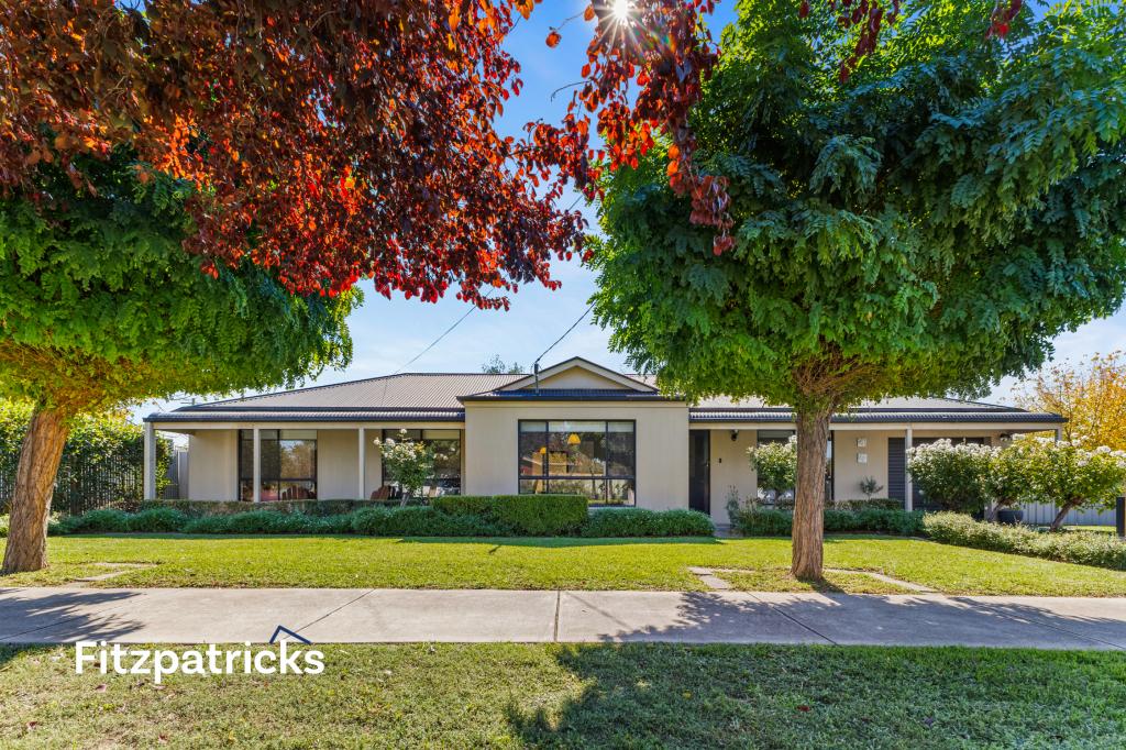 11 Angel St, Lake Albert, NSW 2650