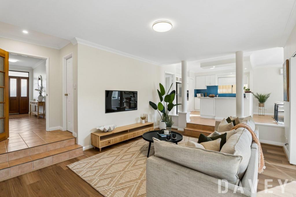 39b Margaret St, Watermans Bay, WA 6020