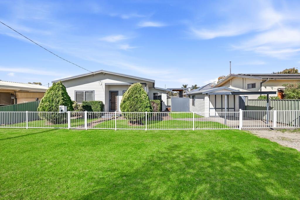 46 Weir Rd, Warragamba, NSW 2752