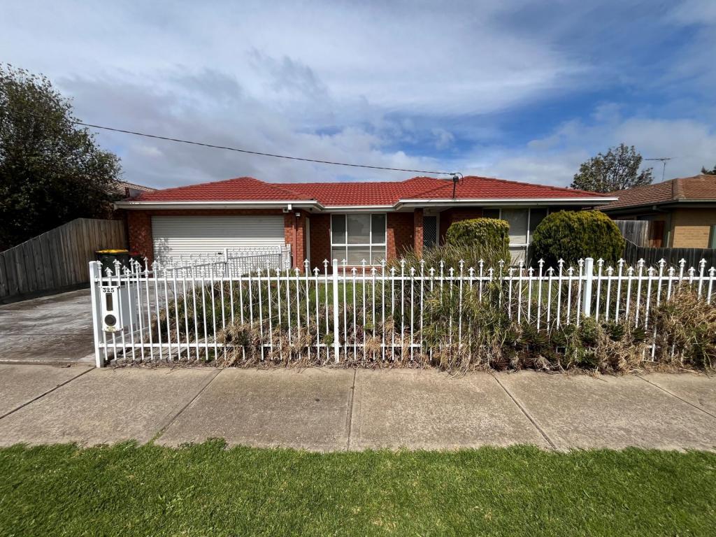 325 Heaths Rd, Werribee, VIC 3030