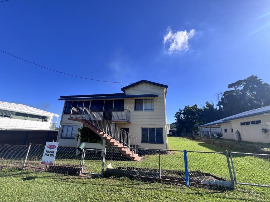 7 Black St, Tully, QLD 4854