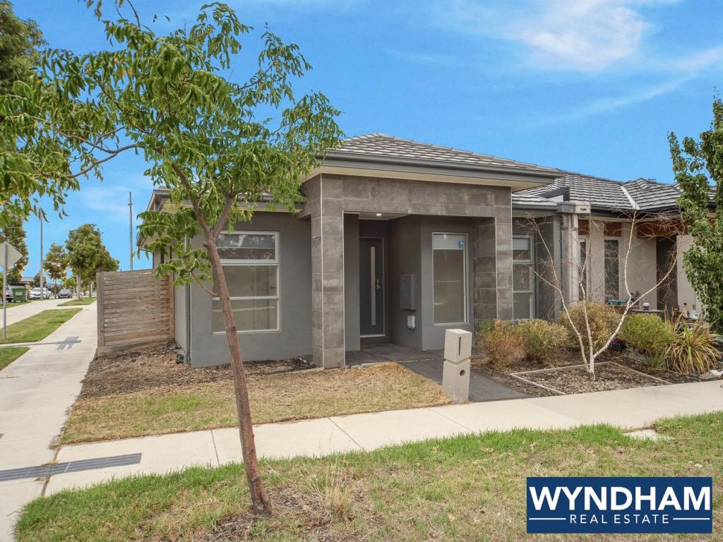1 HOLBORN PATH, WYNDHAM VALE, VIC 3024
