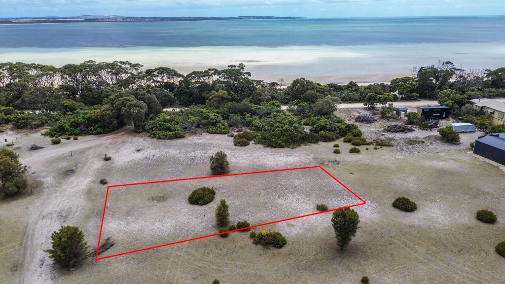 4 Halyard Rd, Nepean Bay, SA 5223