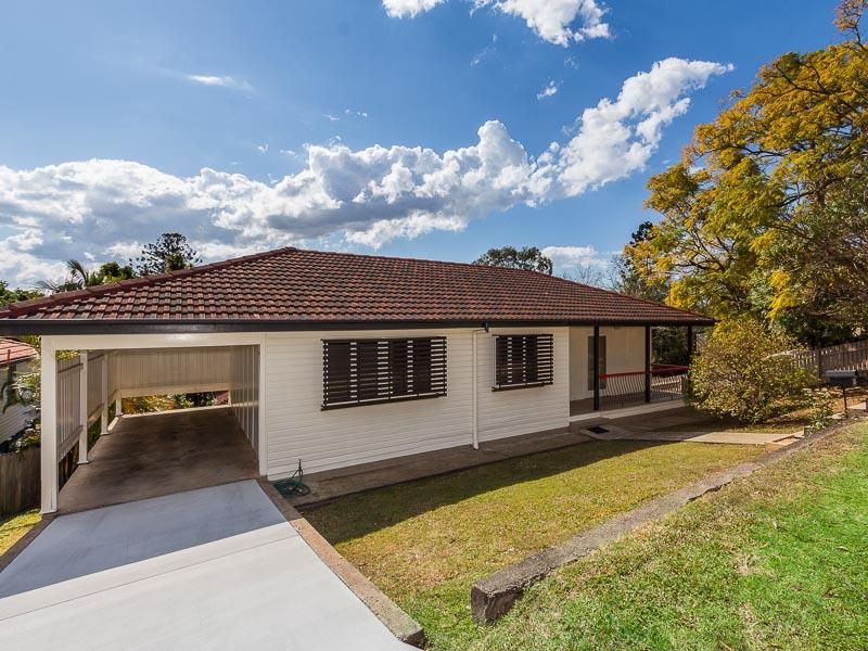 11 Emma St, Red Hill, QLD 4059