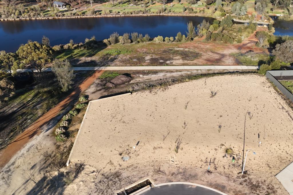 15 Kaatanup Loop, Katanning, WA 6317