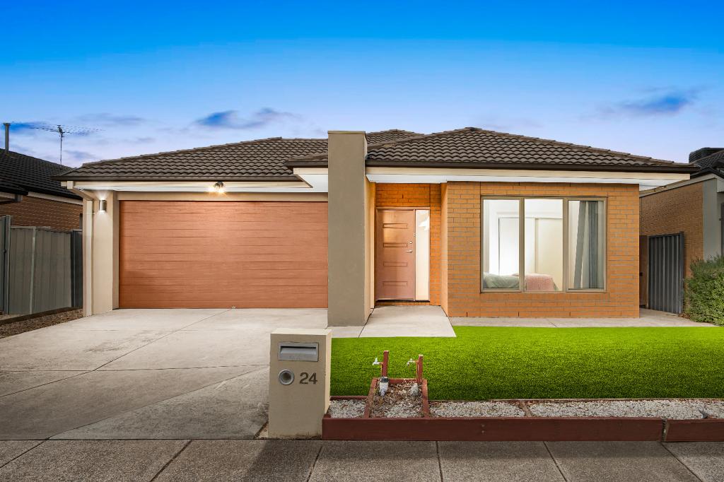 24 Eltham Pde, Manor Lakes, VIC 3024
