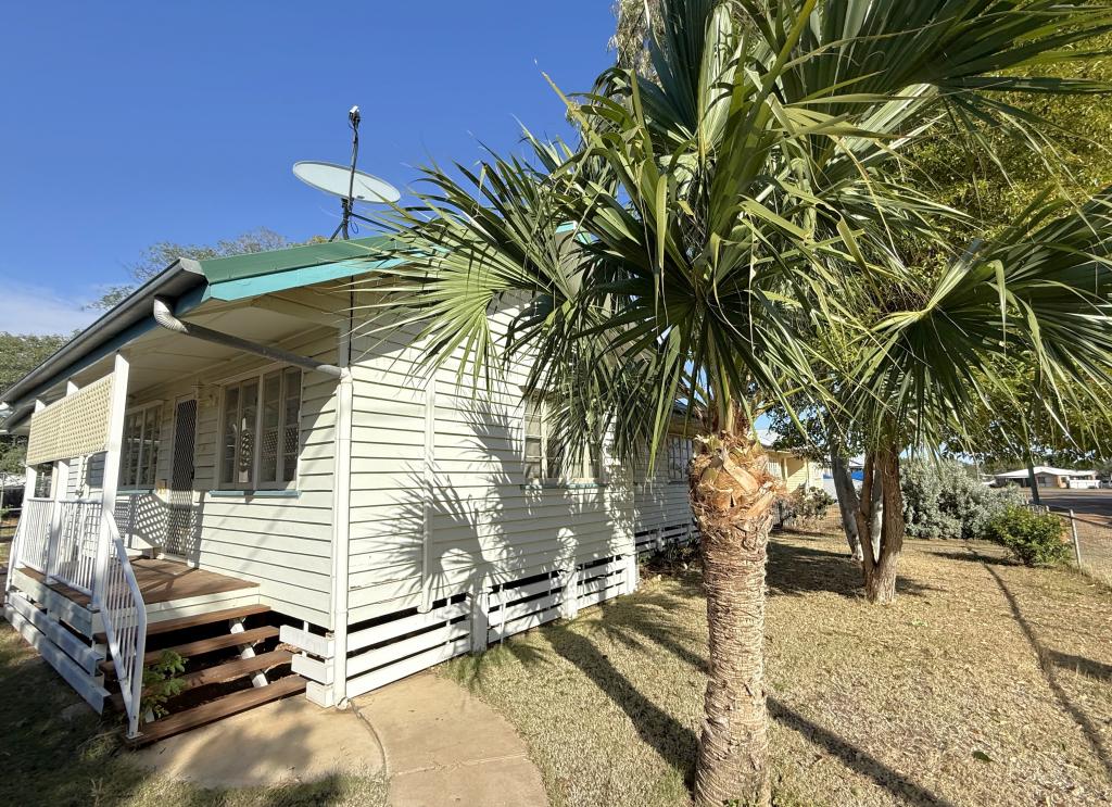 7 Heron St, Longreach, QLD 4730