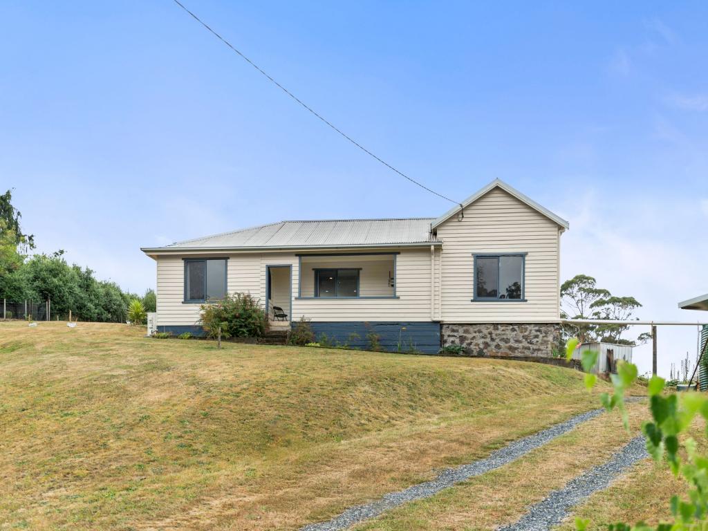 73 Main St, Wilmot, TAS 7310