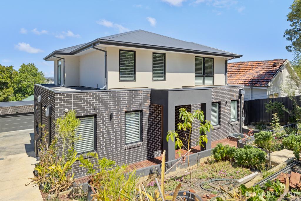 61 LOUGHNAN RD, RINGWOOD, VIC 3134