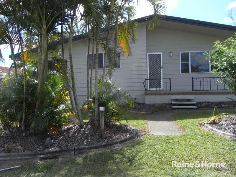 11 John St, Scarness, QLD 4655