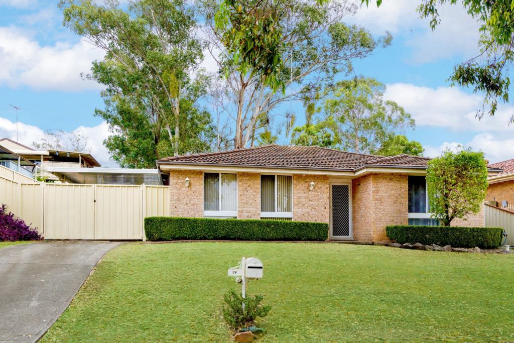 19 Laycock St, Cranebrook, NSW 2749