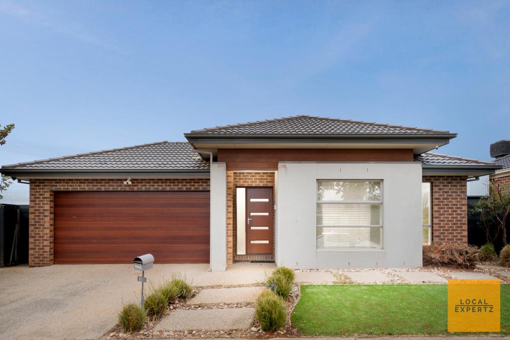 15 Mapleton Bvd, Melton South, VIC 3338