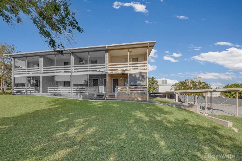 1/4 Wenitong St, West Gladstone, QLD 4680