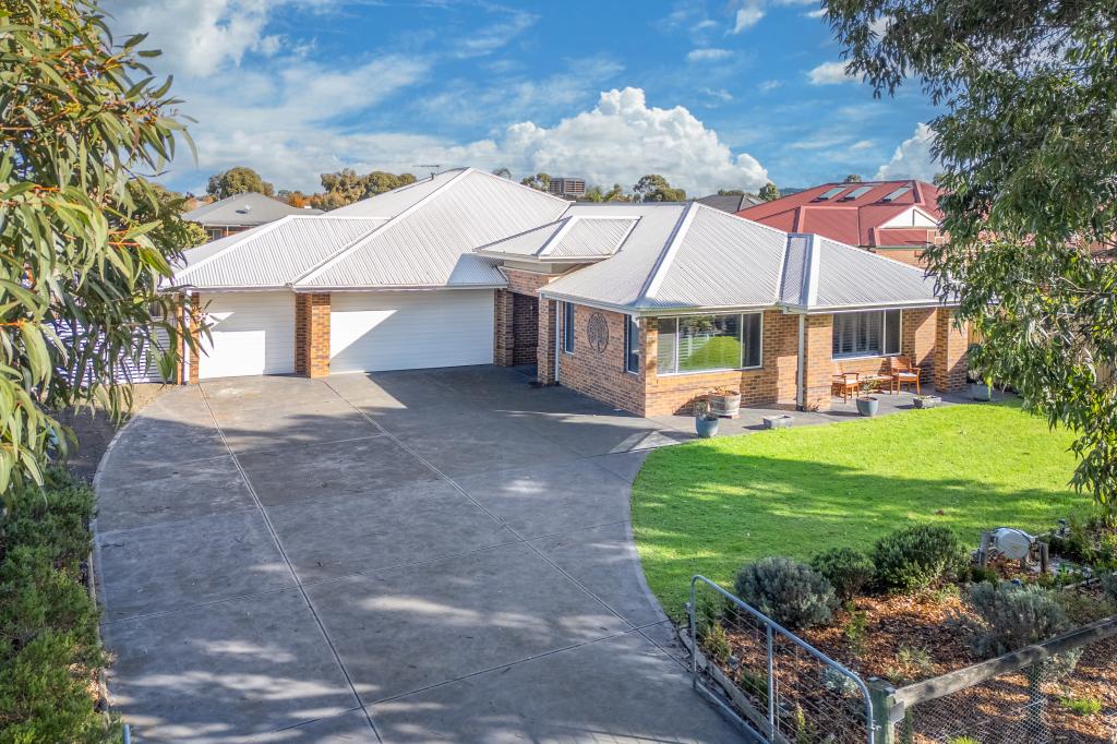 53 Highgrove Dr, Sunbury, VIC 3429