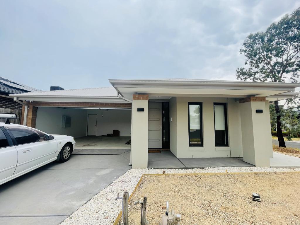 49 HODGSON AVE, TARNEIT, VIC 3029