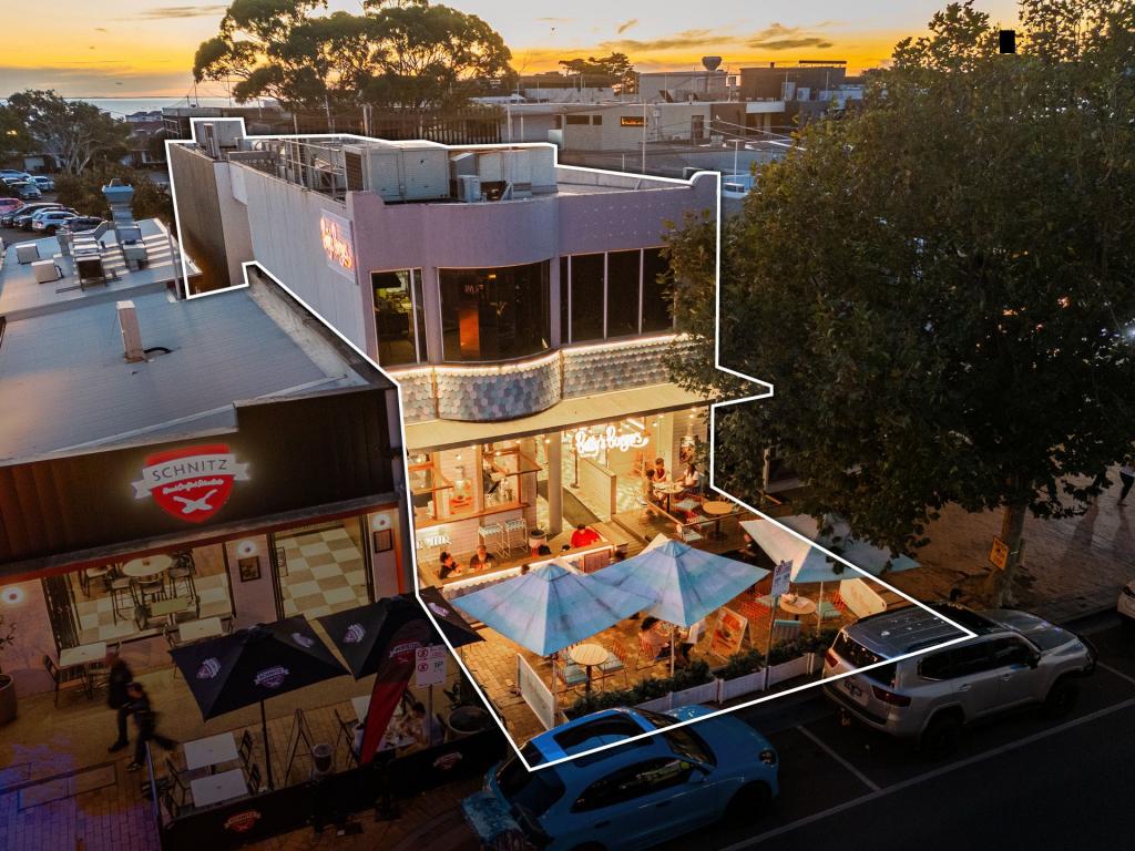 5 MAIN ST, MORNINGTON, VIC 3931