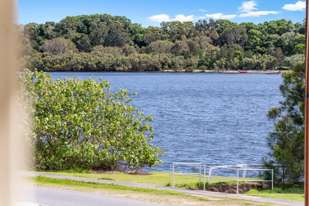 10 Lighthouse Pde, Fingal Head, NSW 2487