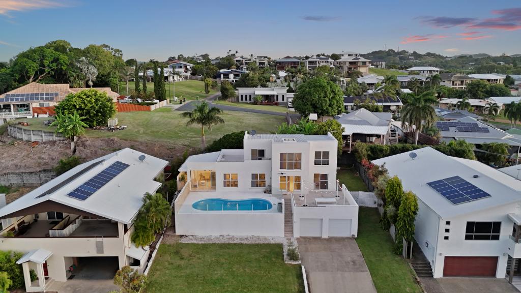 43 Village Cct, Eimeo, QLD 4740