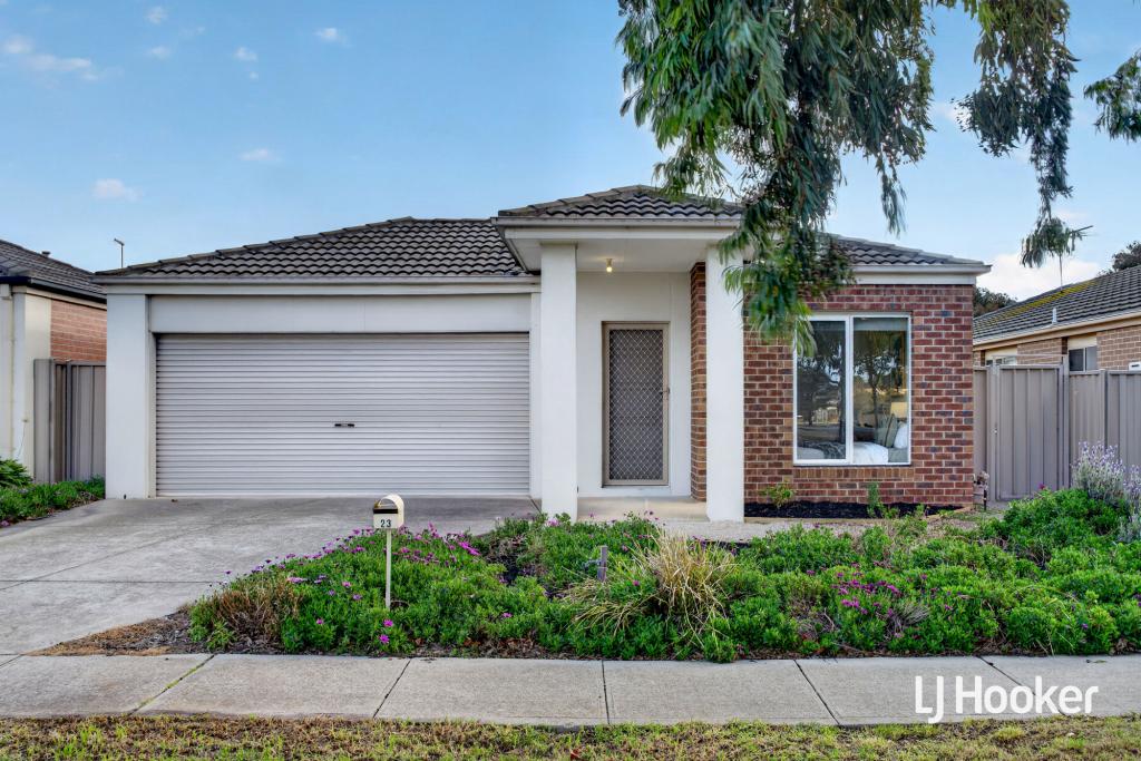 23 PERLETTE DR, POINT COOK, VIC 3030