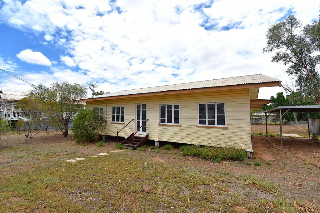 24 Cypress St, Barcaldine, QLD 4725