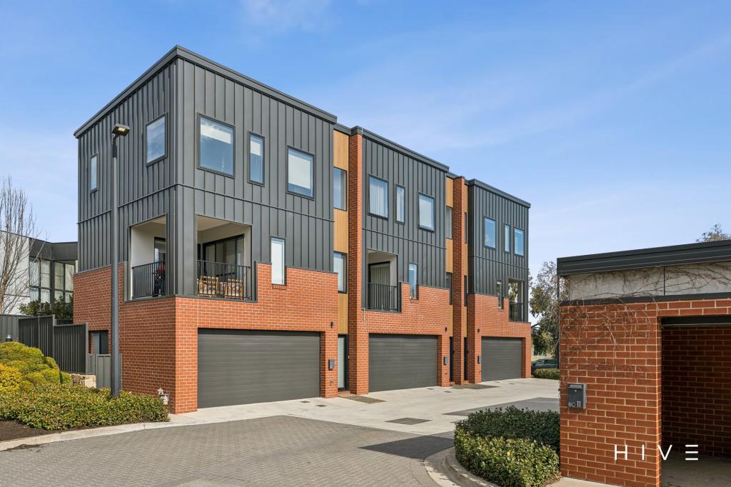8 Bicheno Mews, Watson, ACT 2602
