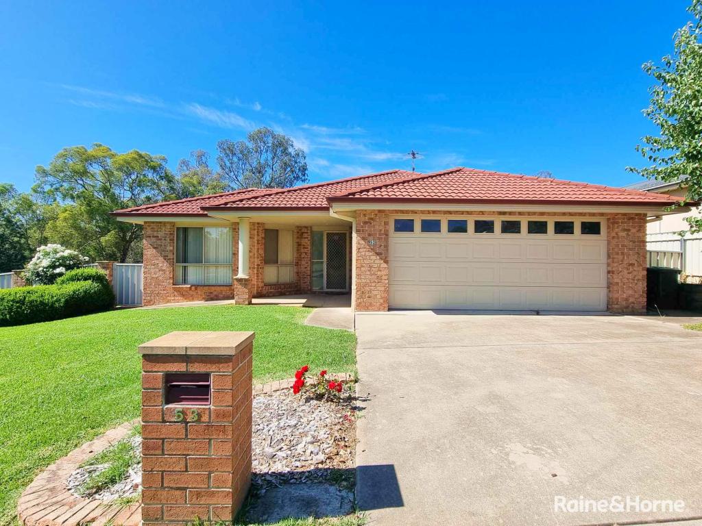 53 Petticoat Lane, Young, NSW 2594