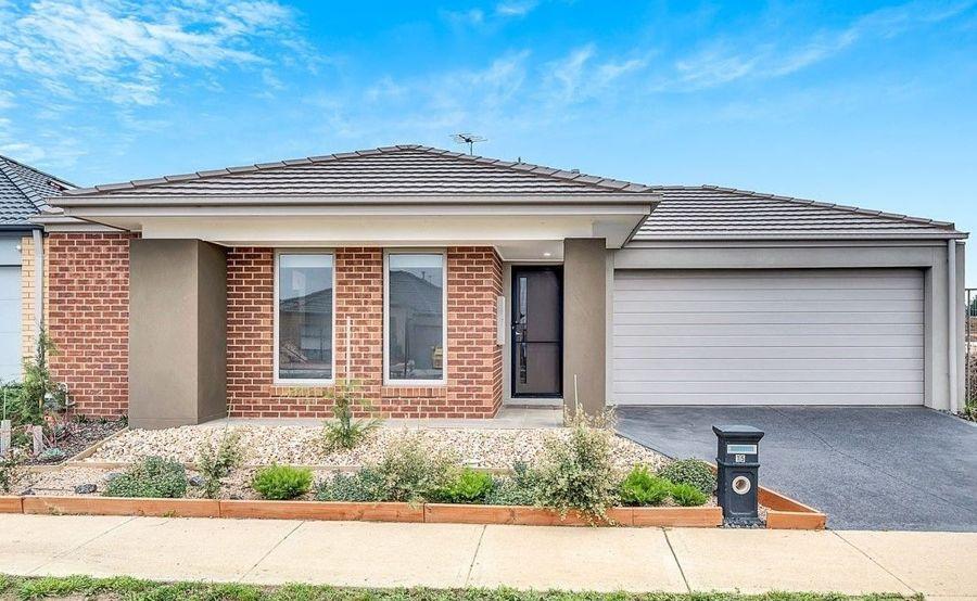 15 Joy Dr, Mickleham, VIC 3064