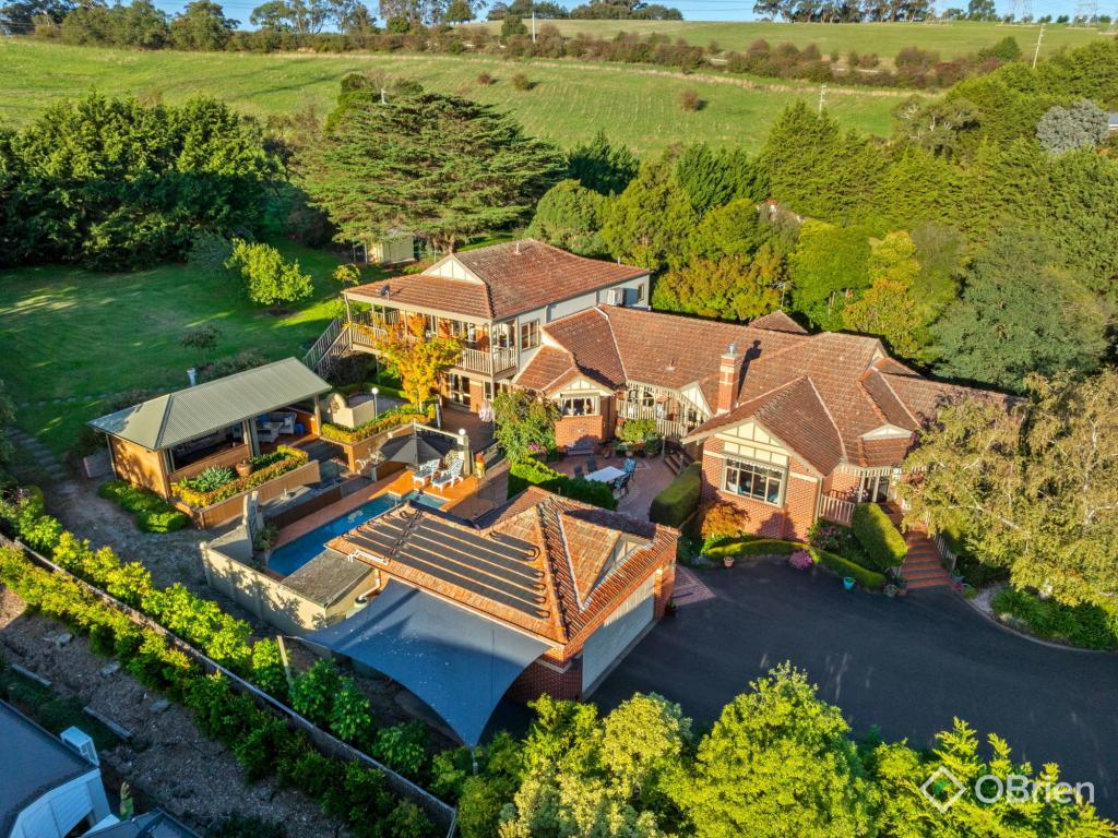 5-6 Tamara Cl, Berwick, VIC 3806