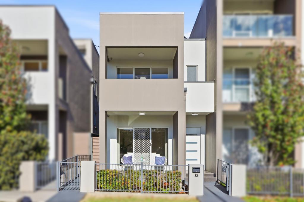 32 Potts Lane, Potts Hill, NSW 2143