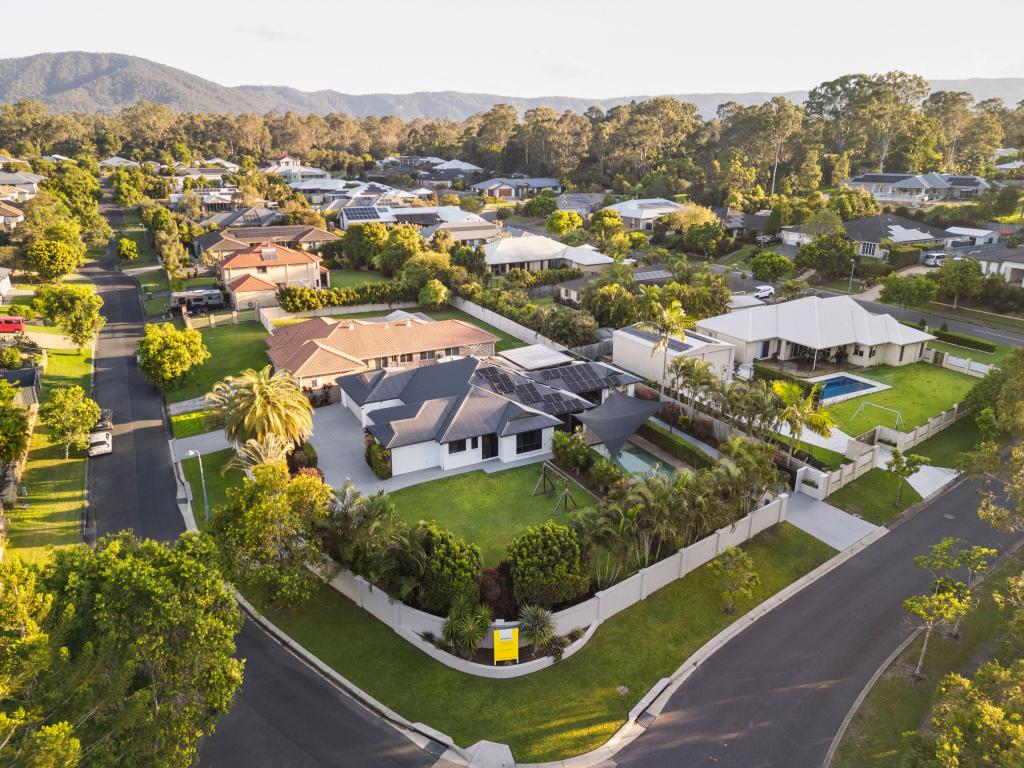 2 Chalmers Ct, Samford Village, QLD 4520