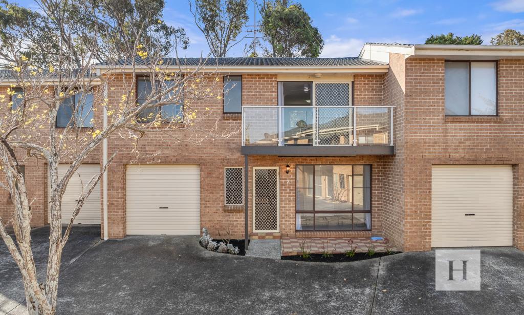 2/10-12 WALLARAH RD, GOROKAN, NSW 2263