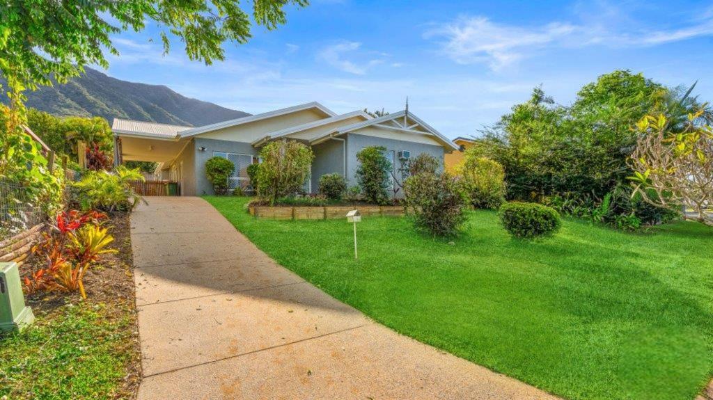 16 Giauca St, Redlynch, QLD 4870