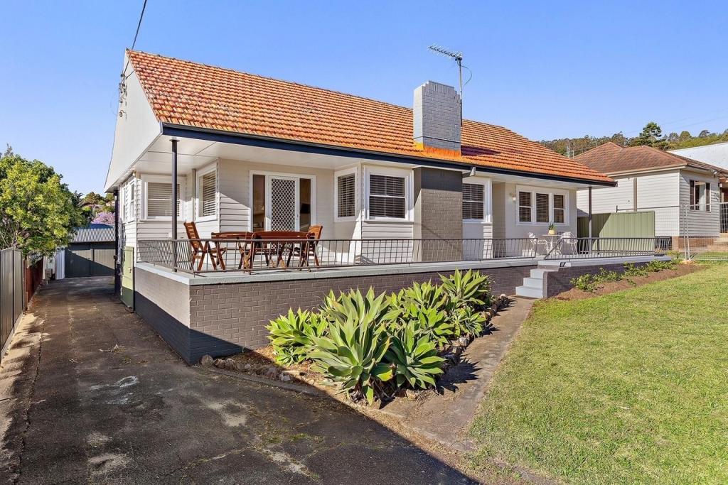 97 Thompson Rd, Speers Point, NSW 2284
