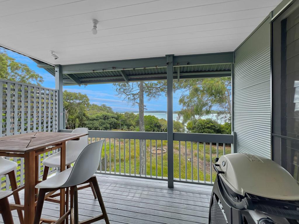 35 Jan St, Macleay Island, QLD 4184