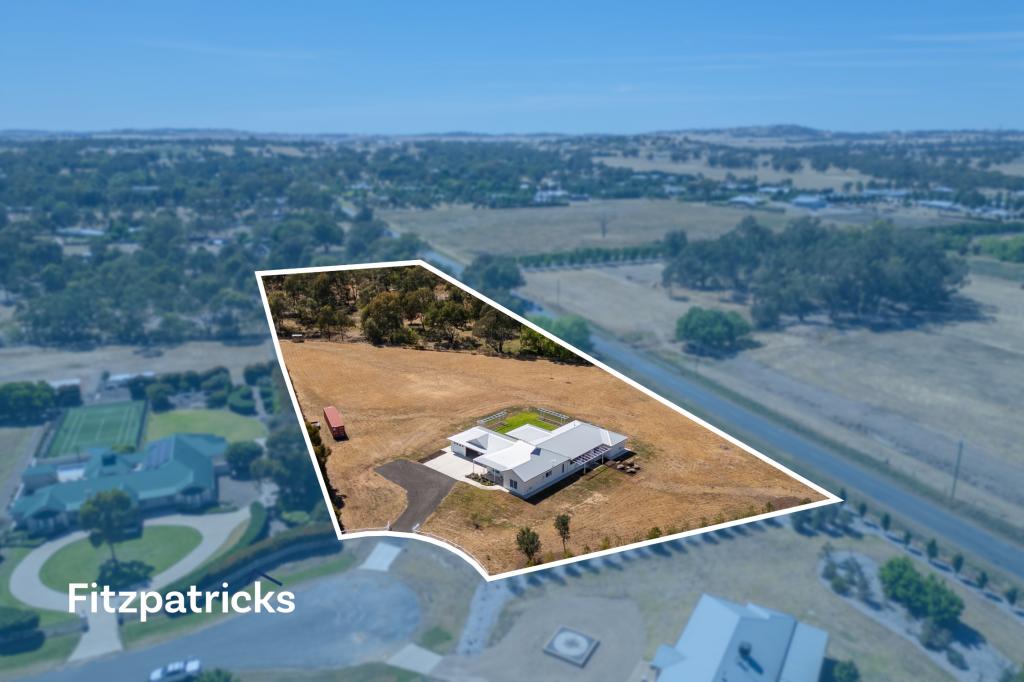 9 Bell Gum Pl, Lake Albert, NSW 2650