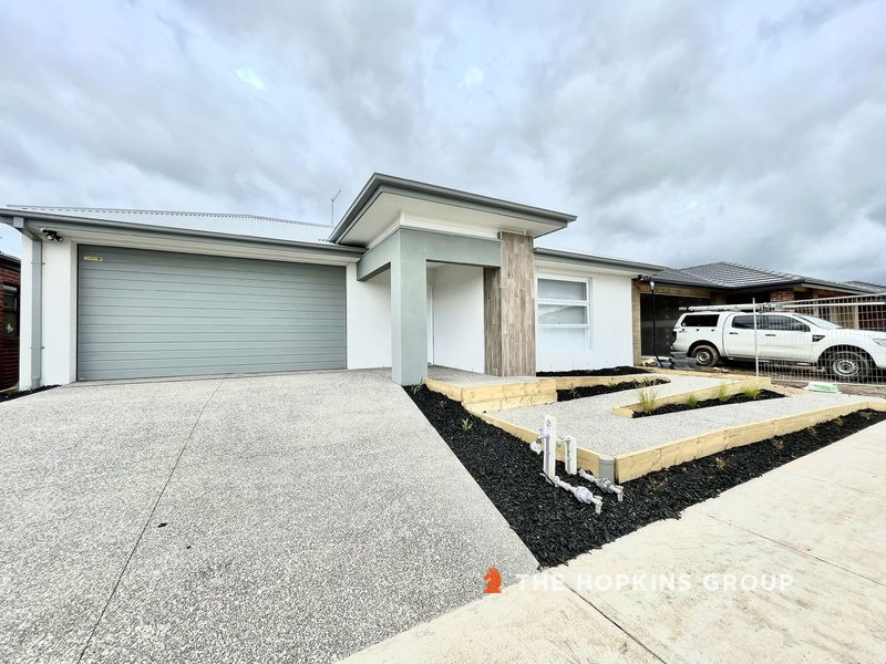 12 Fleurieu Cct, Armstrong Creek, VIC 3217