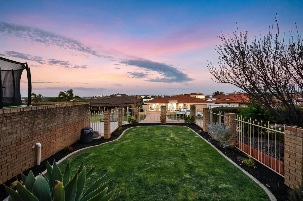 13 Hayward Pde, Coogee, WA 6166