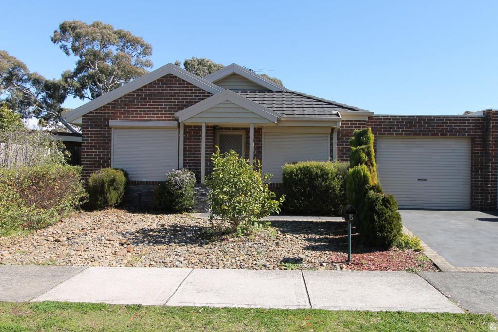 5 Doomben Dr, Mill Park, VIC 3082