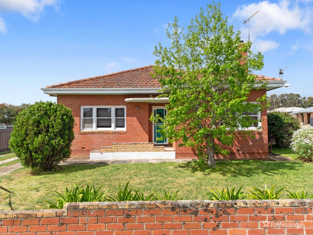 61 Majorca Rd, Maryborough, VIC 3465